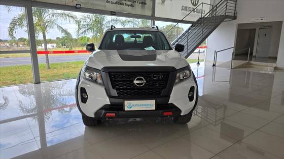 NISSAN FRONTIER 2.3 16V TURBO DIESEL ATTACK CD 4X4 AUTOMÁTICO NISSAN FRONTIER 2.3 16V TURBO DIESEL ATTACK CD 4X4 AUTOMÁTICO